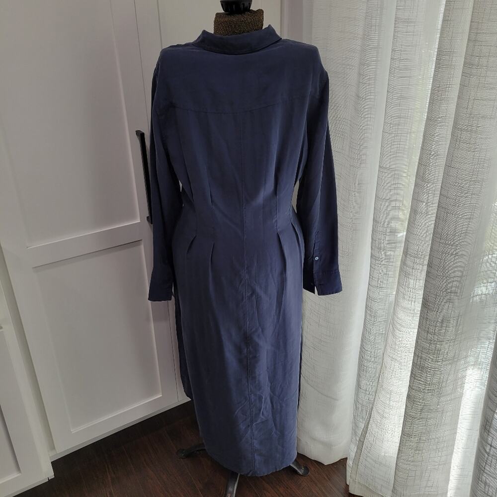 Unsubscribed 100% Silk Navy Blue Shirtdress Long Sleeve Size 10 - Picture 2 of 9